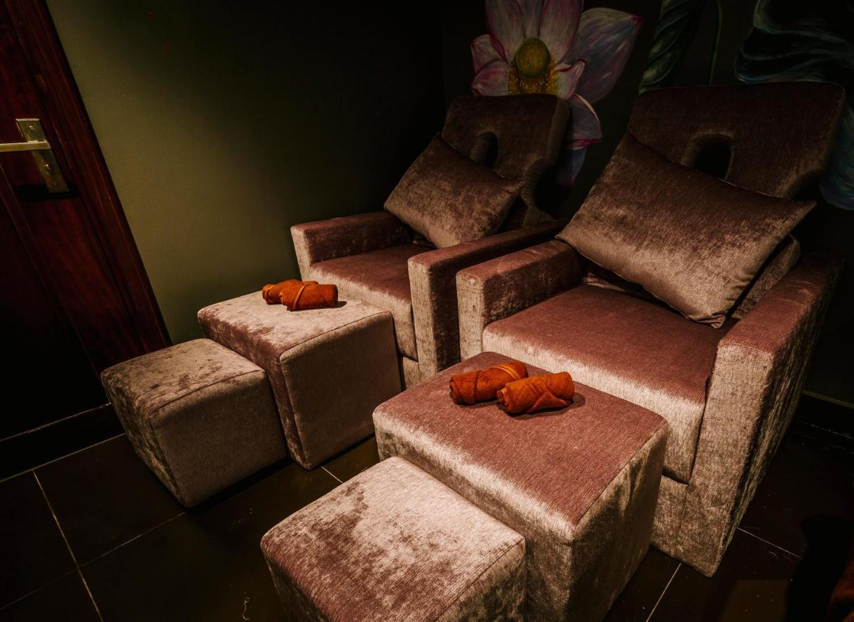 Khách Sạn&spa Roseland Sweet TP. Hồ Chí Minh